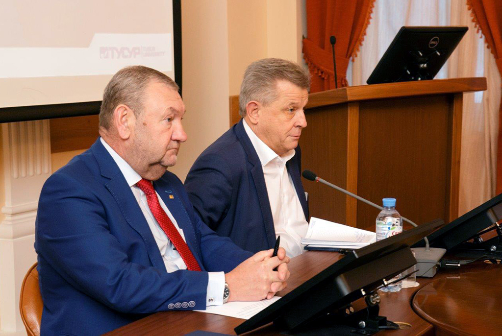 Росэлектроника и ТУСУР подписали договор о стратегическом партнёрстве