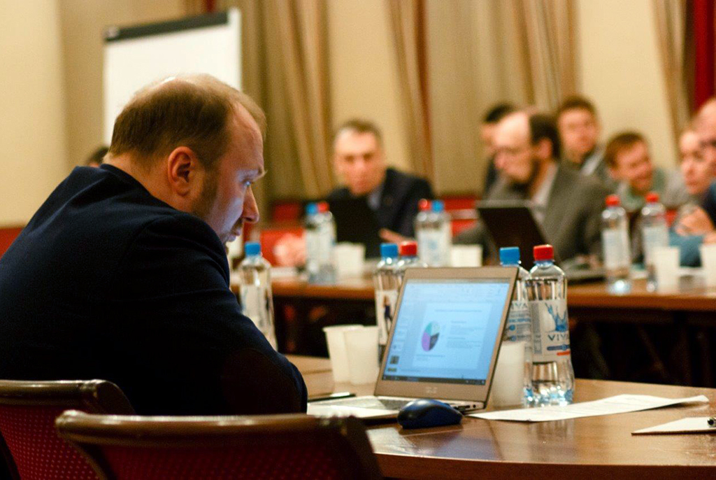 Участники проекта «Рой малых космических аппаратов» провели рабочую встречу на воркшопе в ТУСУРе
