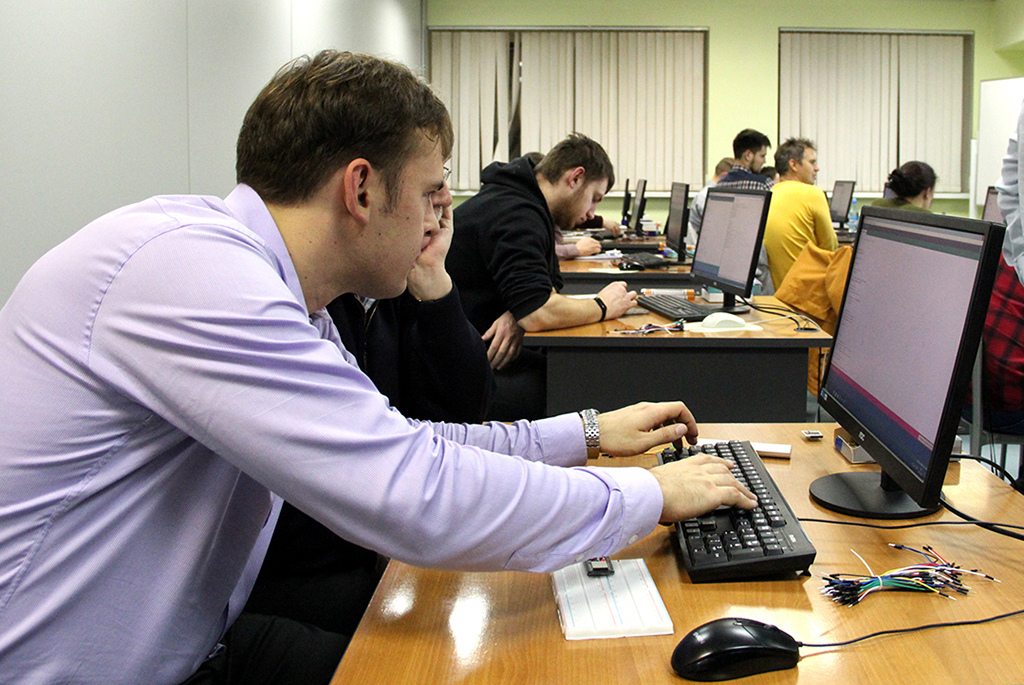 Центр компетенций НТИ «Сенсорика» и УДО ИИ ТУСУРа завершают набор на бесплатные онлайн-курсы