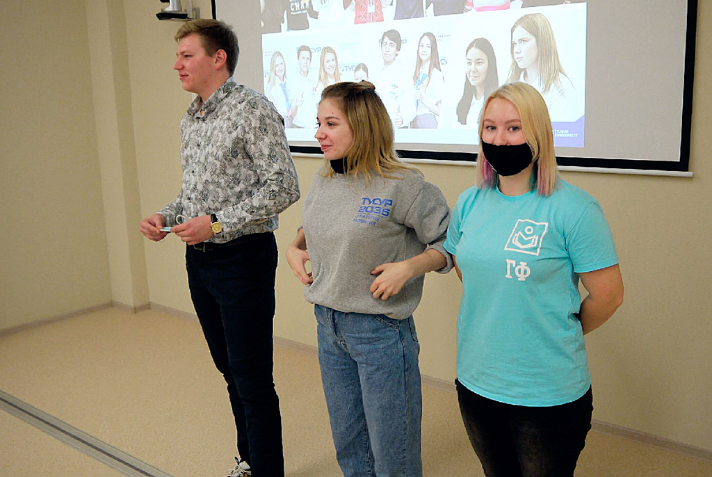 ТУСУР провёл профориентационное мероприятие для старшеклассников Томска совместно со школой «Интеграция»