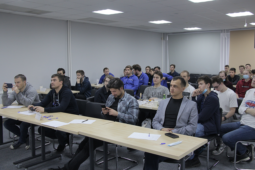 Тусуровский хакатон по беспроводной связи и IoT собрал более 30 участников из вузов Томска