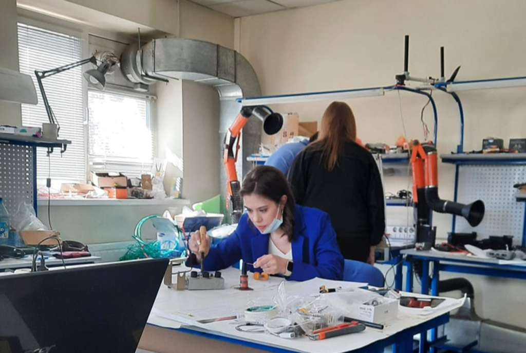 Студенты ТУСУРа приступили к разработкам в сфере беспилотников на базе лаборатории БАС