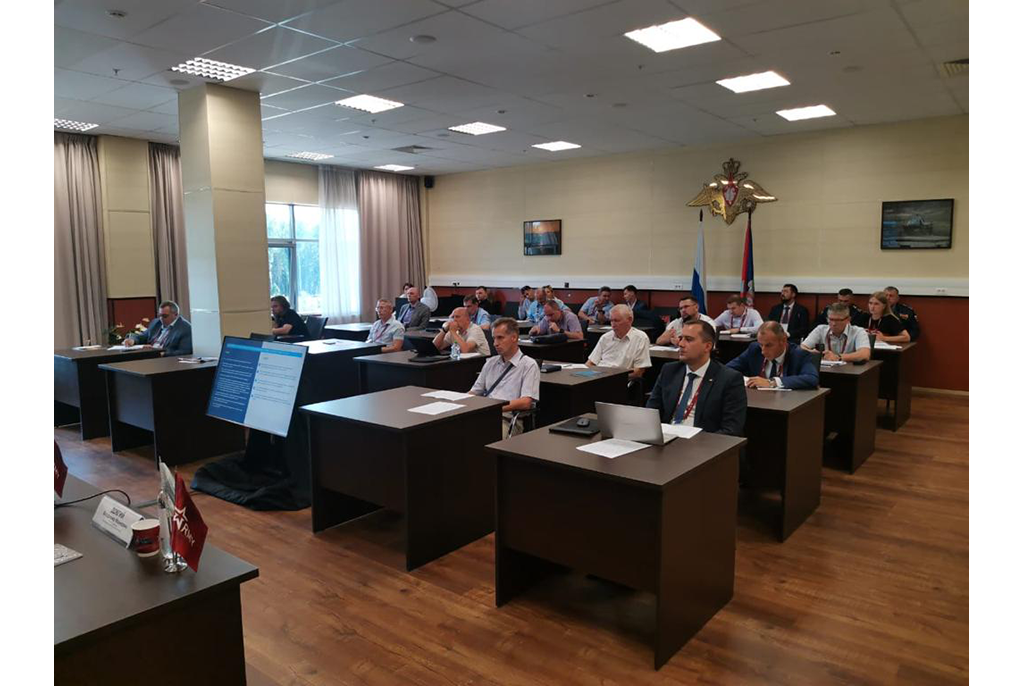 Проректор ТУСУРа рассказал о перспективных проектах в области космического приборостроения на форуме «Армия 2022»