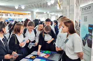 ТУСУР принял участие в международных образовательных выставках