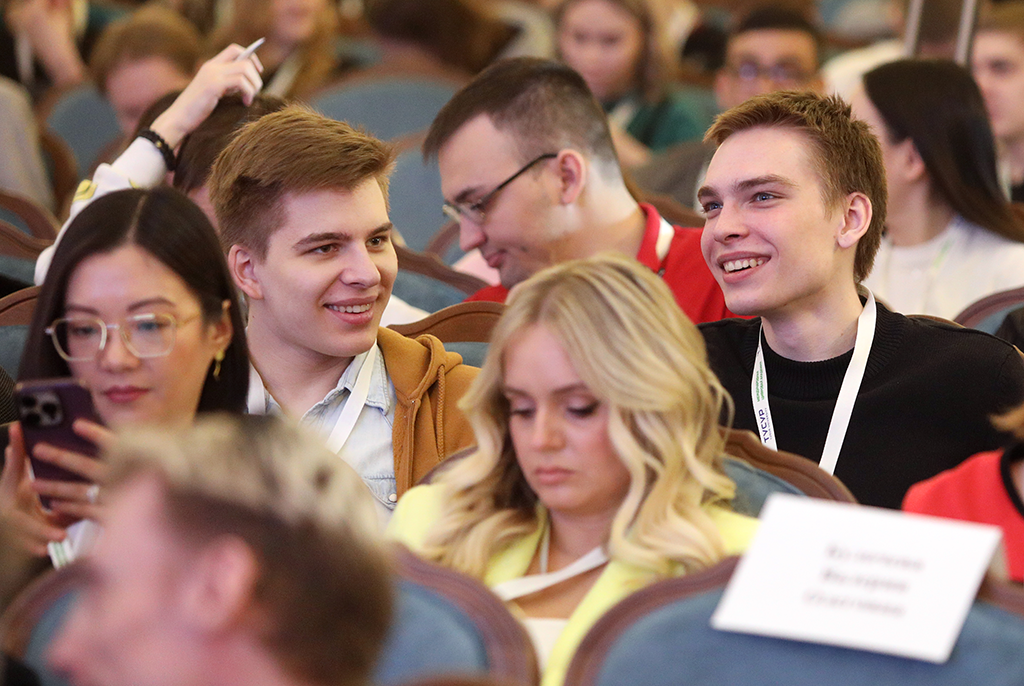 14 университетов Сибири приняли участие в «Марафоне цифровых кафедр» в ТУСУРе