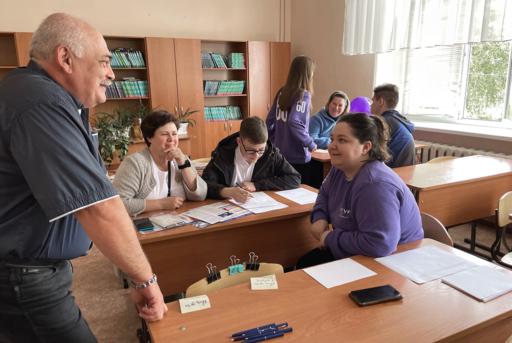 Абитуриенты из районов Томской области смогли подать документы в выездной приёмной комиссии ТУСУРа