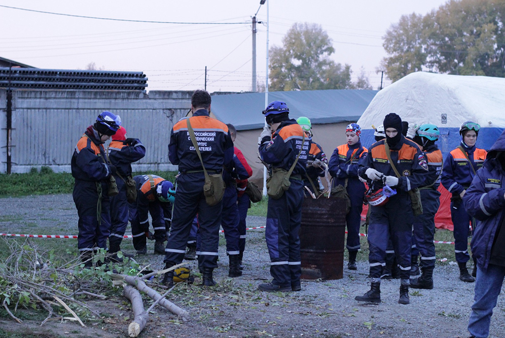 Студенты-спасатели ТУСУРа приняли участие в Молодёжном образовательном форуме «Вектор-спасения Сибирь»