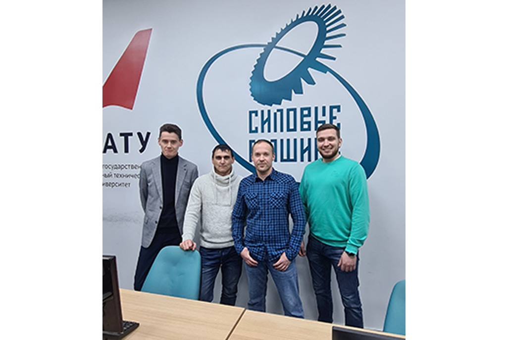 Аспирант кафедры физики совместно с коллегами посетили Уфимский университет науки и технологий (УУНиТ)