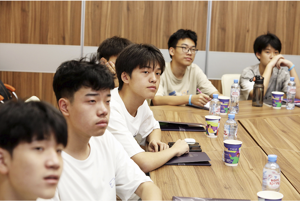 Students from China Arrived for a Two-Week Russian Course at TUSUR