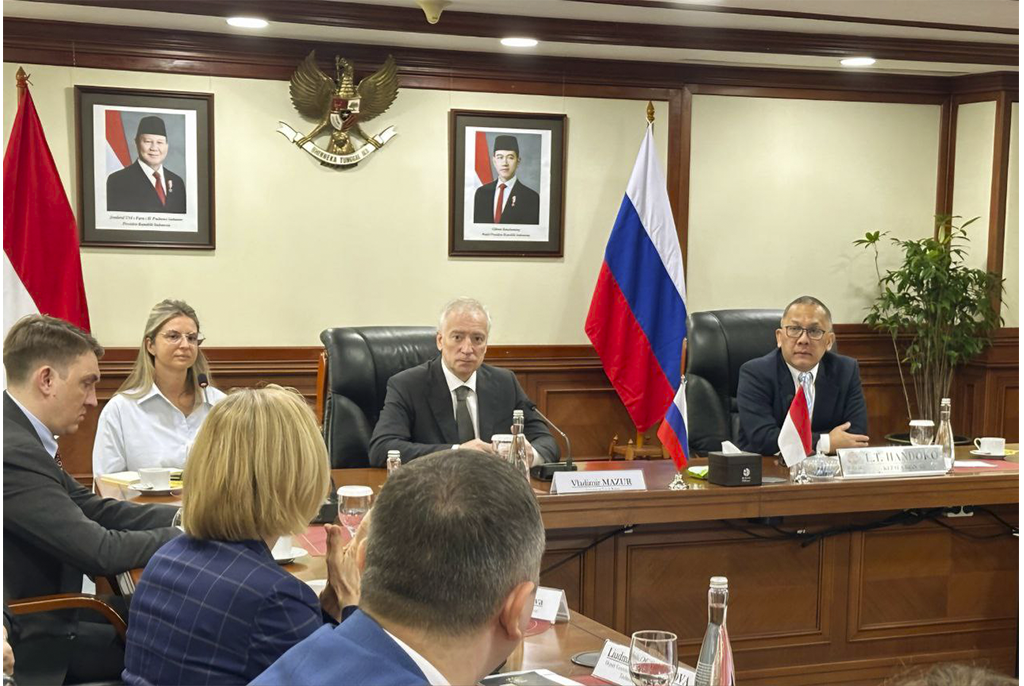 TUSUR Signs Cooperation Agreements with Indonesian Partners