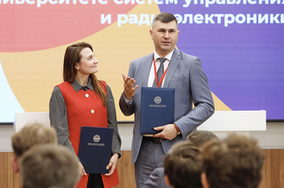 ТУСУР и Благотворительный фонд «Система» подписали соглашение о сотрудничестве