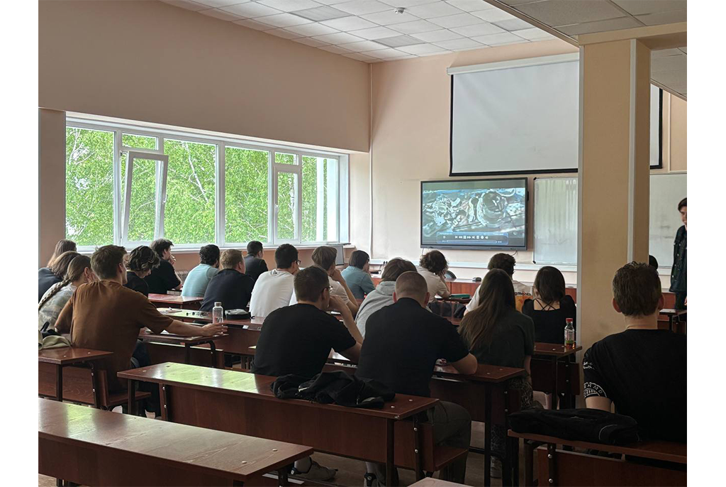 В ТУСУР прошёл тематический кинопросмотр, посвящённый борьбе с идеологией нацизма