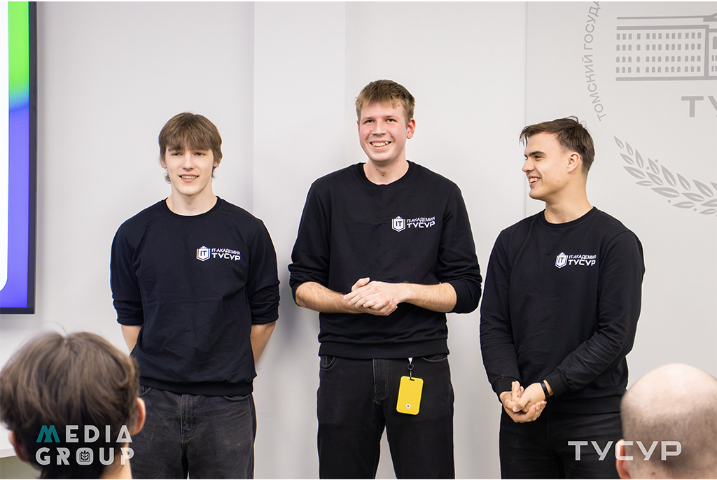 В ИТ-Академии ТУСУР прошло торжественное посвящение в студенты