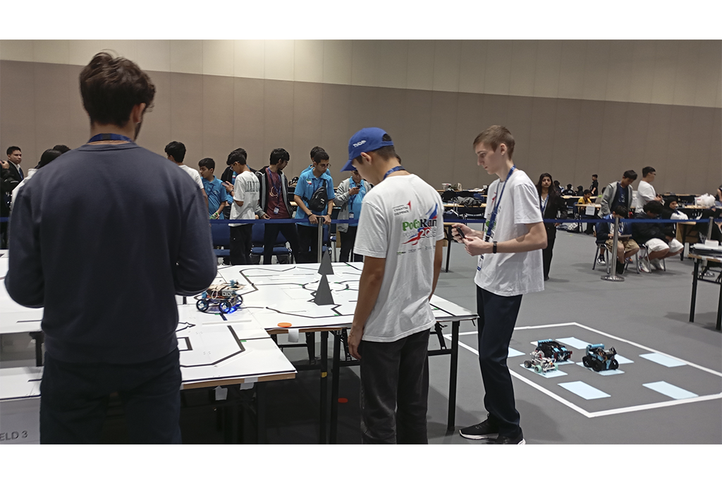 Студенты ТУСУР представили свои разработки на международном мероприятии RoboCup Asia-Pacific 2025