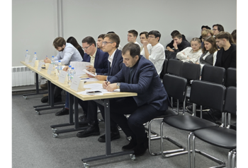 12 групповых проектов представили студенты на конкурсе «ТУСУР и бизнес»