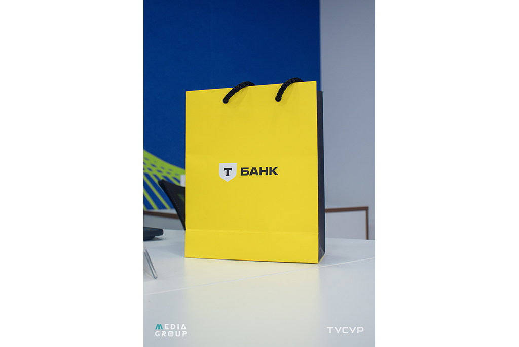 Студенты ИТ-Академии ТУСУРа обсудили с экспертом Т-Банка современные тренды разработки и перспективы сотрудничества