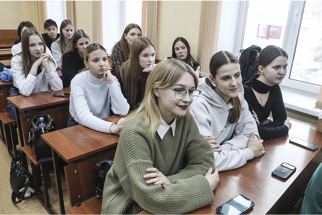 Студенты ТУСУРа погрузились в мир будущего и обсудили карьерные перспективы в разрезе футурологических прогнозов