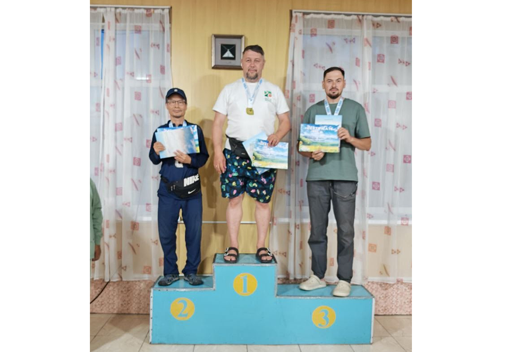 Podnebesye Pilot an International Paragliding Competition Award Winner
