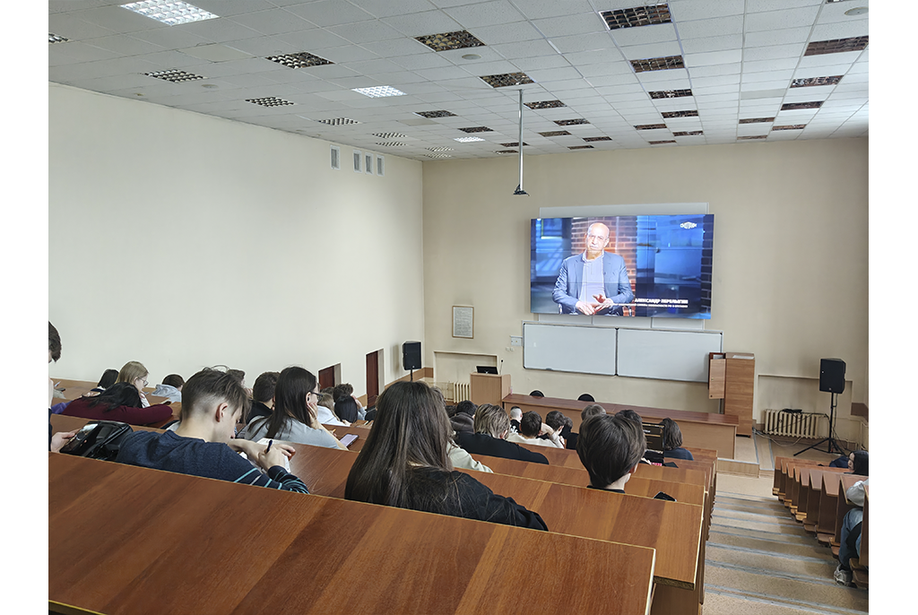 В ТУСУР состоялся кинопоказ документального фильма «Предательство»
