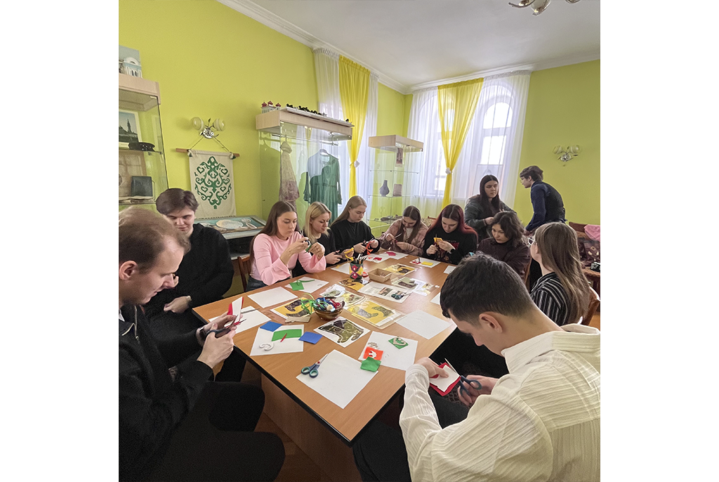 Студенты ТУСУРа познакомились с историей и традициями татарского народа