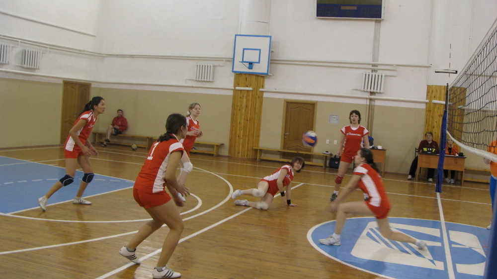 Объявлены результаты игр по волейболу среди сотрудников ТУСУР