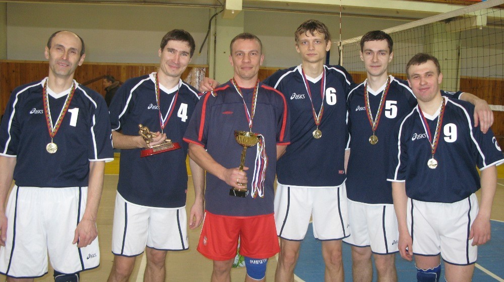 ТУСУР занял первое место в межвузовских играх по волейболу