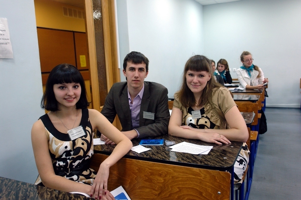 Студенты экономического факультета ТУСУРа приняли участие в международной студенческой олимпиаде «Предпринимательство и менеджмент»