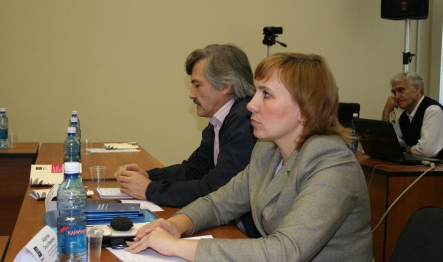 Заместитель заведующего кафедрой ПМиИ приняла участие в круглом столе форума «Интерра-2013»