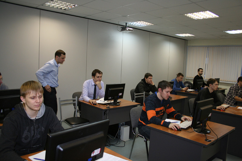 24 февраля в Центре международной IT-подготовки сразу две очные группы приступили к занятиям