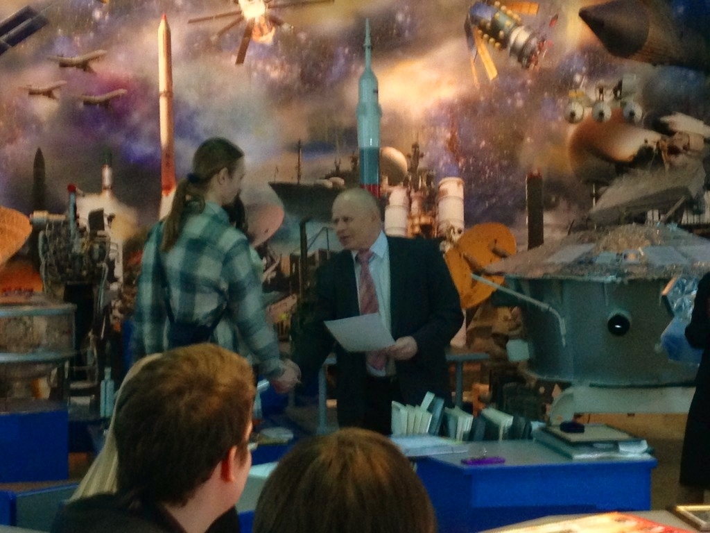 Аспиранты кадрового резерва ТУСУРа представили 4 доклада на VI Общероссийской научно-технической конференции «Молодёжь. Техника. Космос» в Военмехе