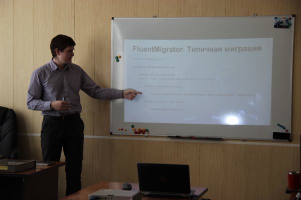 В Центре разработки и внедрения 2IT ТУСУР состоялся очередной семинар для разработчиков