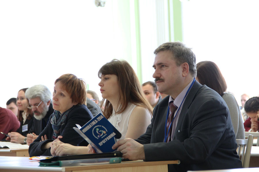 А.Ф. Уваров выступил с докладом на открытии X Всероссийской школы-конференции студентов, аспирантов и молодых учёных «Инноватика – 2014»