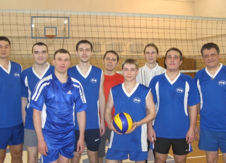 Команда РТФ - 2 место, волейбол, мужчины