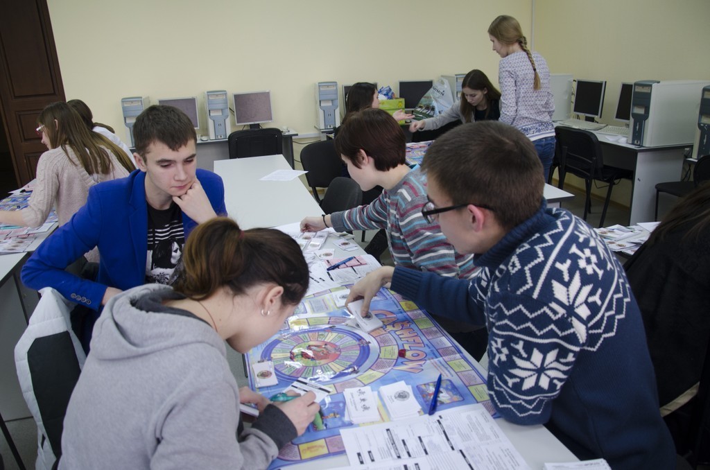В ТУСУР впервые в Томске реализован проект для школьников 10 – 11 классов – «Зимняя школа менеджмента»