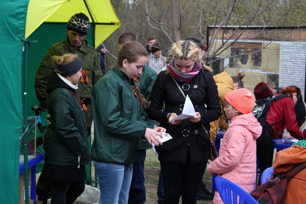 Волонтёры ТУСУРа провели патриотические акции в честь Дня Победы
